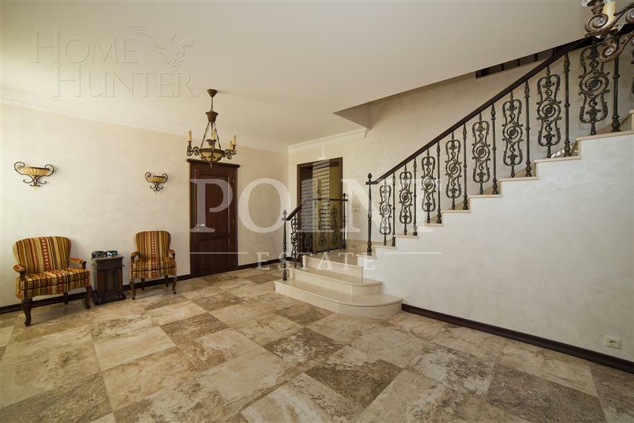 2-этажный коттедж 600 м² с отделкой