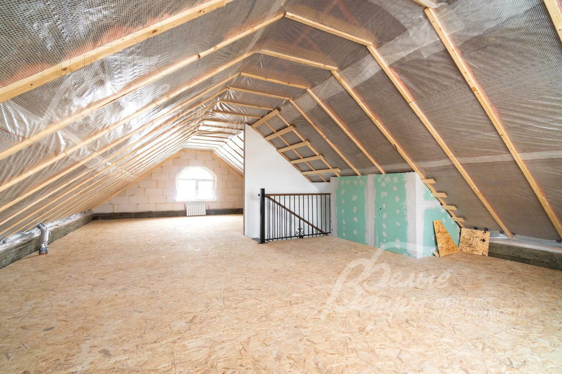 2-этажный коттедж 200 м² с отделкой