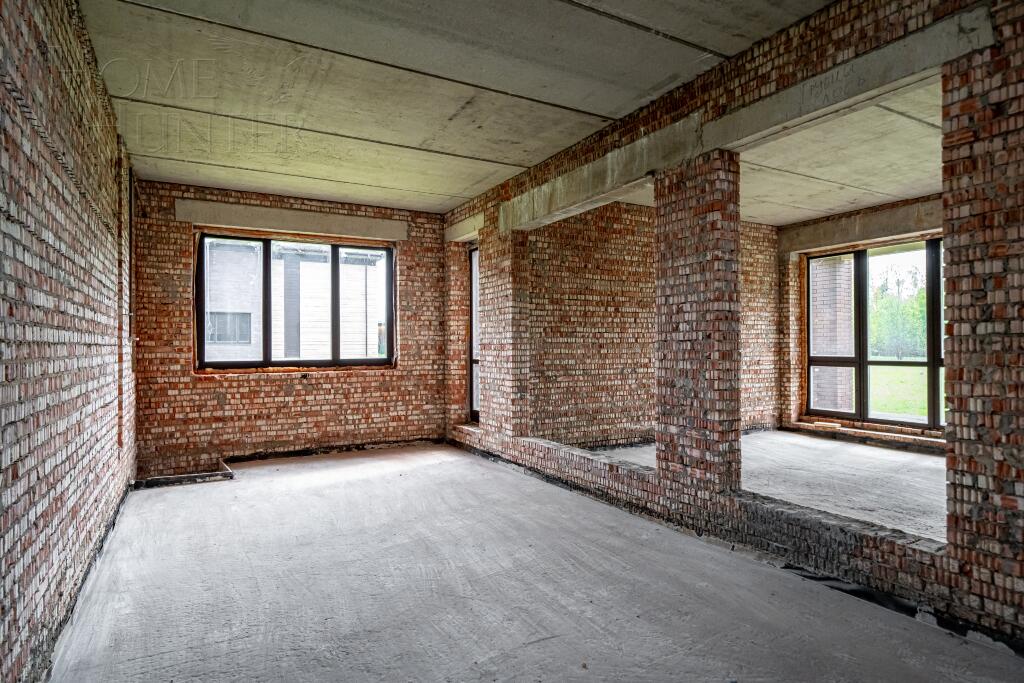 2-этажный коттедж 333 м² без отделки