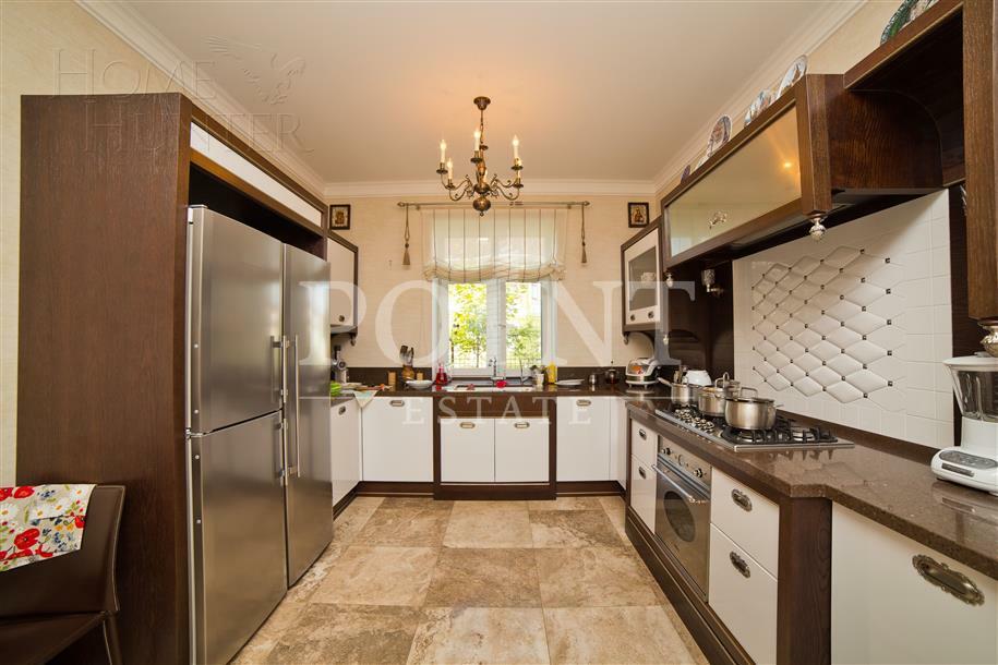 2-этажный коттедж 600 м² с отделкой