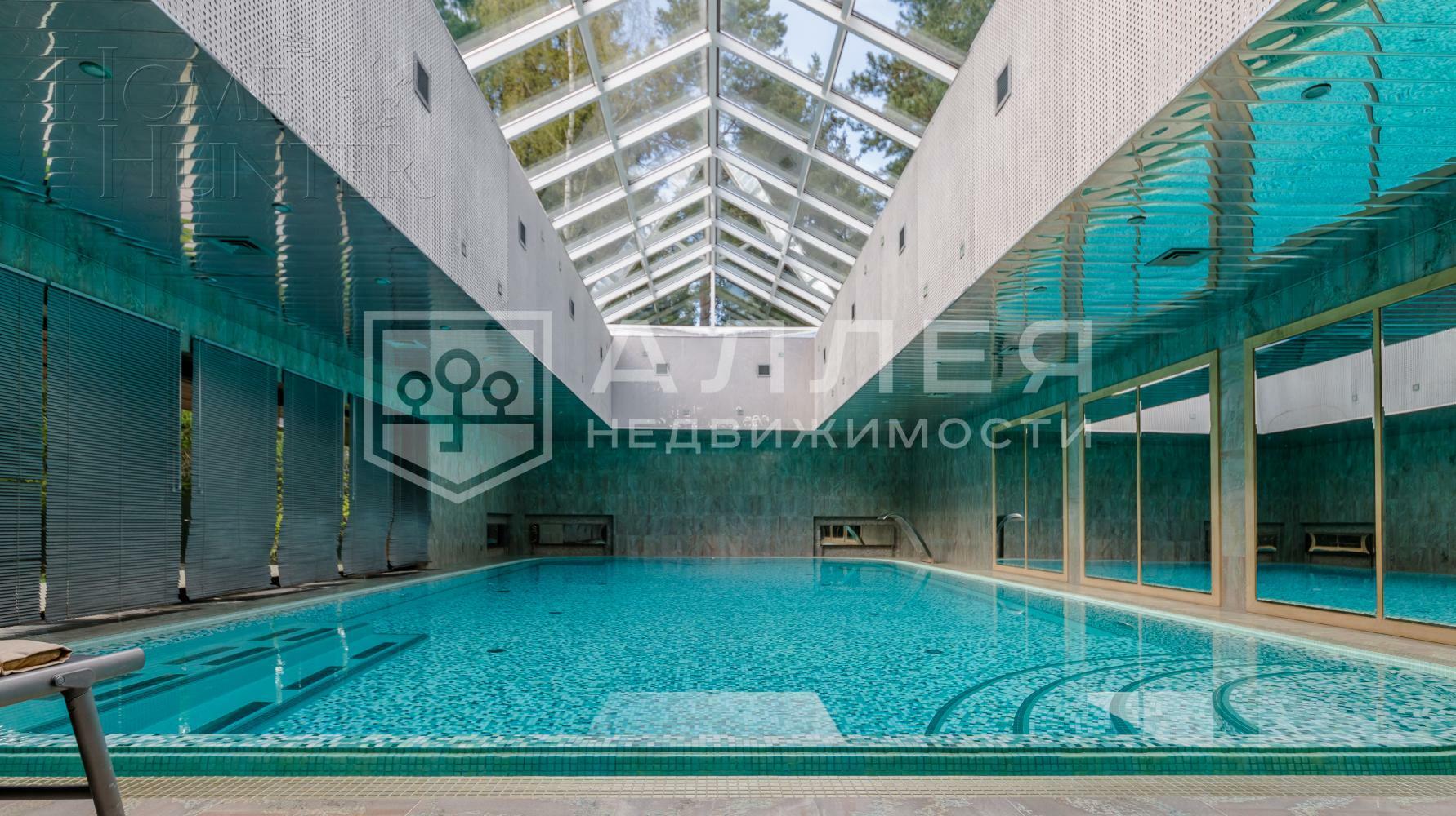 2-этажный коттедж 1 400 м² с отделкой