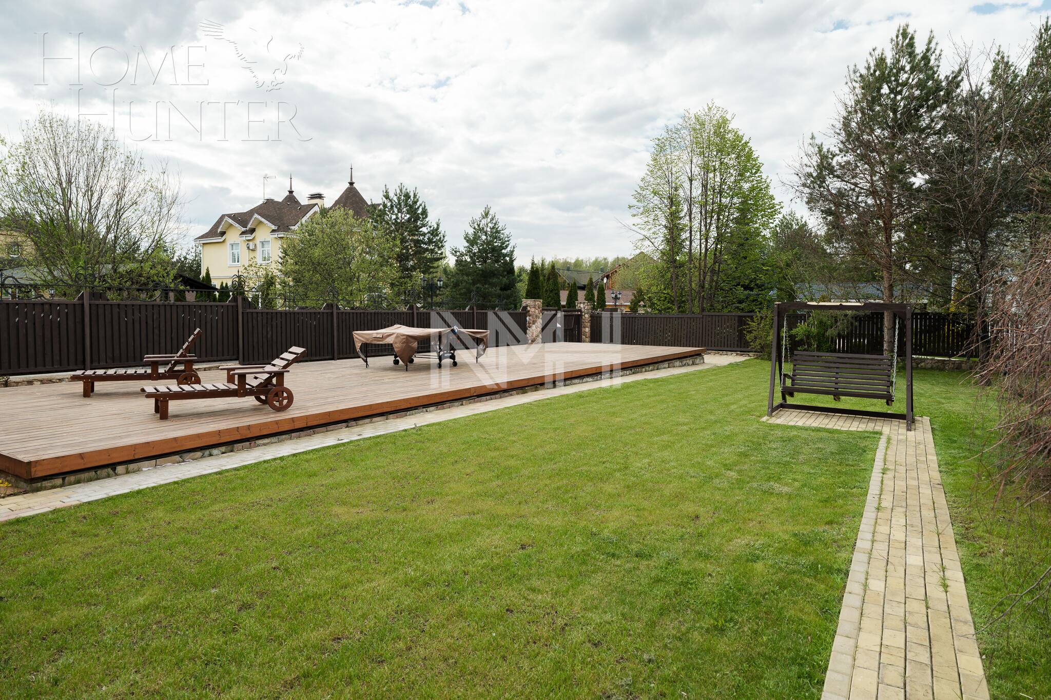 3-этажный коттедж 393 м² с отделкой