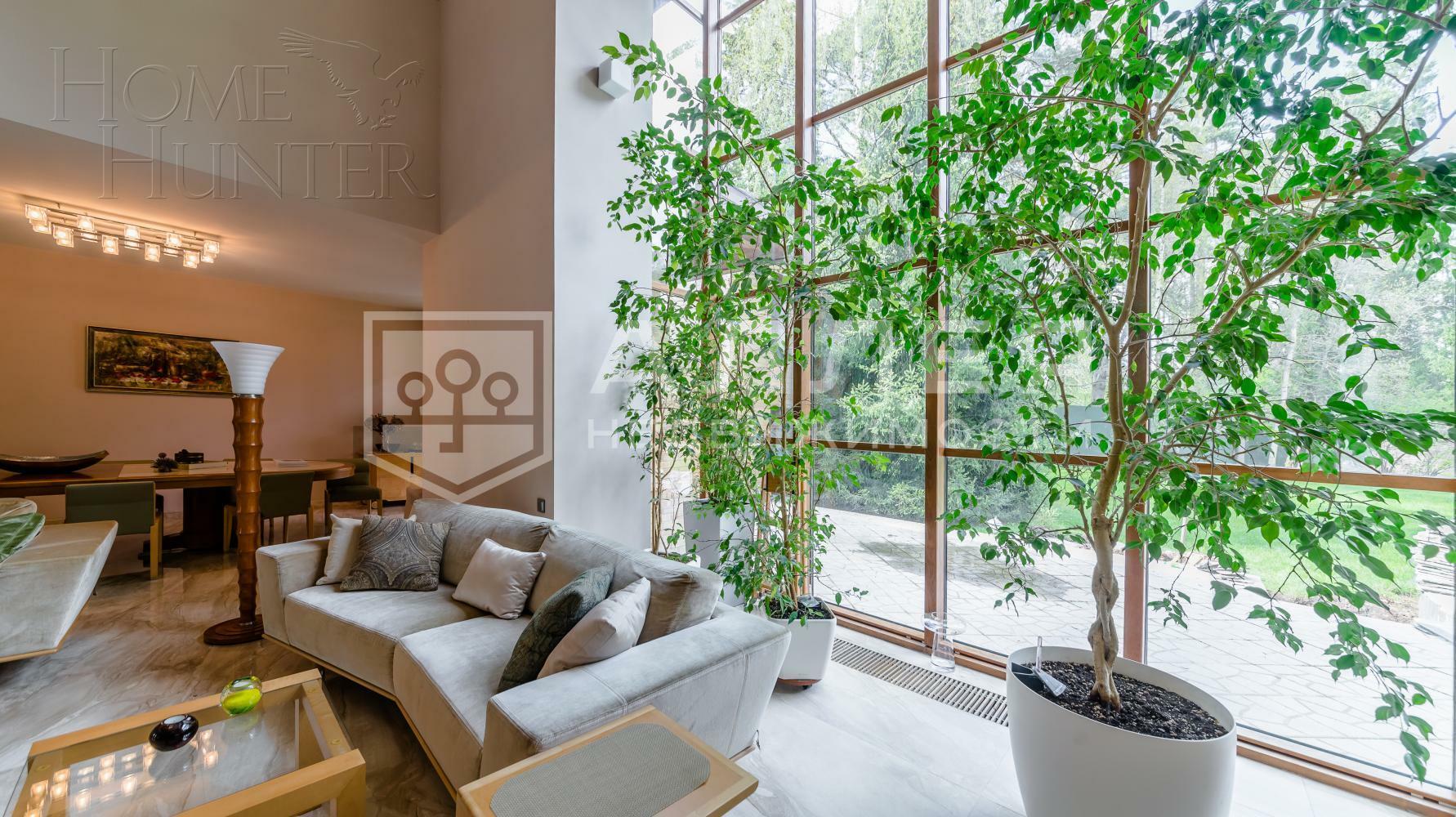 2-этажный коттедж 1 400 м² с отделкой