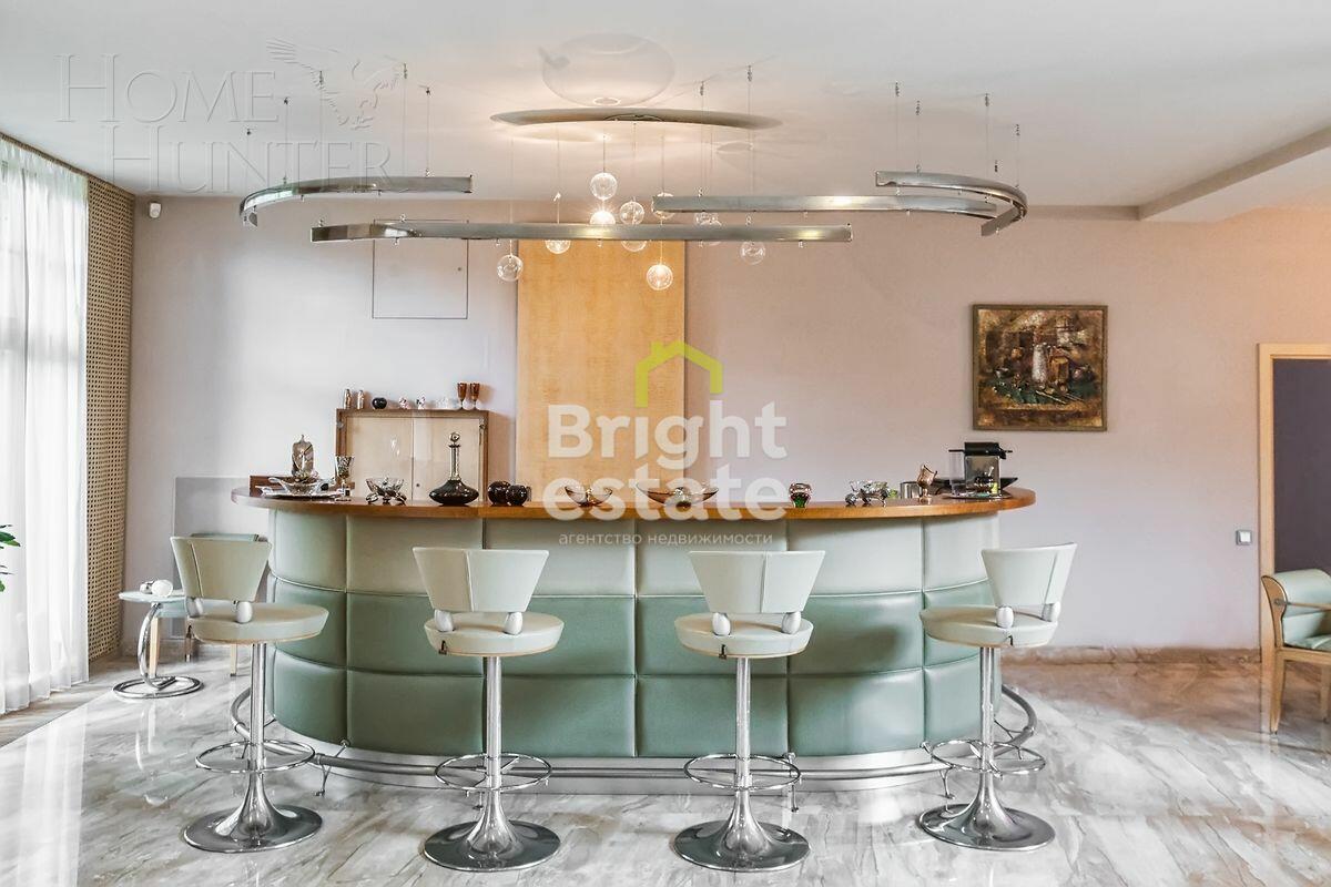 2-этажный коттедж 1 380 м² с отделкой