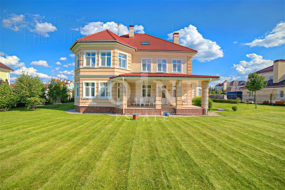 2-этажный коттедж 600 м² с отделкой