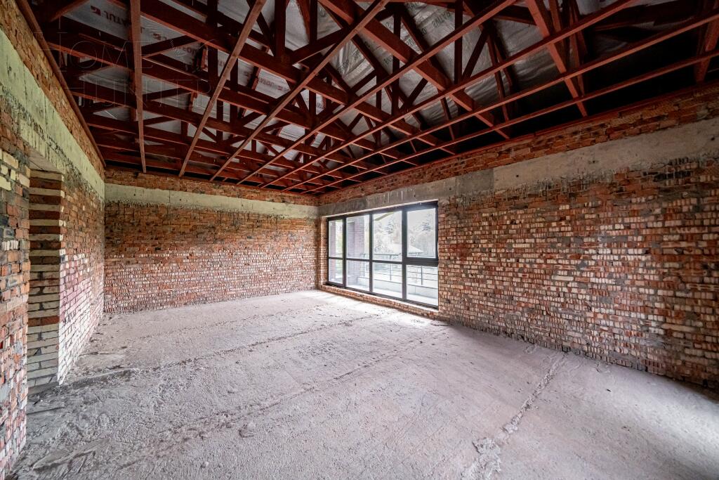 2-этажный коттедж 333 м² без отделки