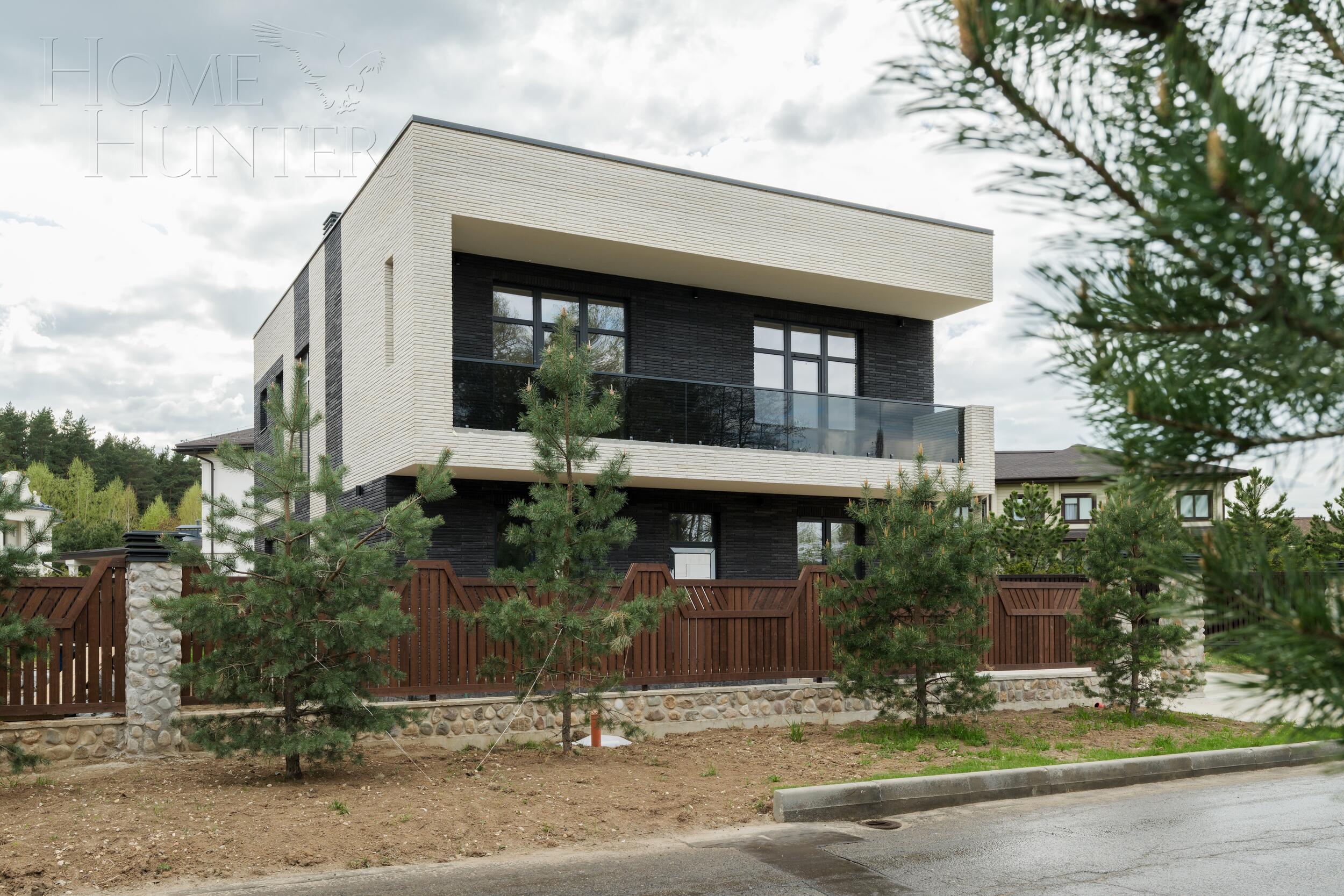 2-этажный коттедж 220 м² без отделки