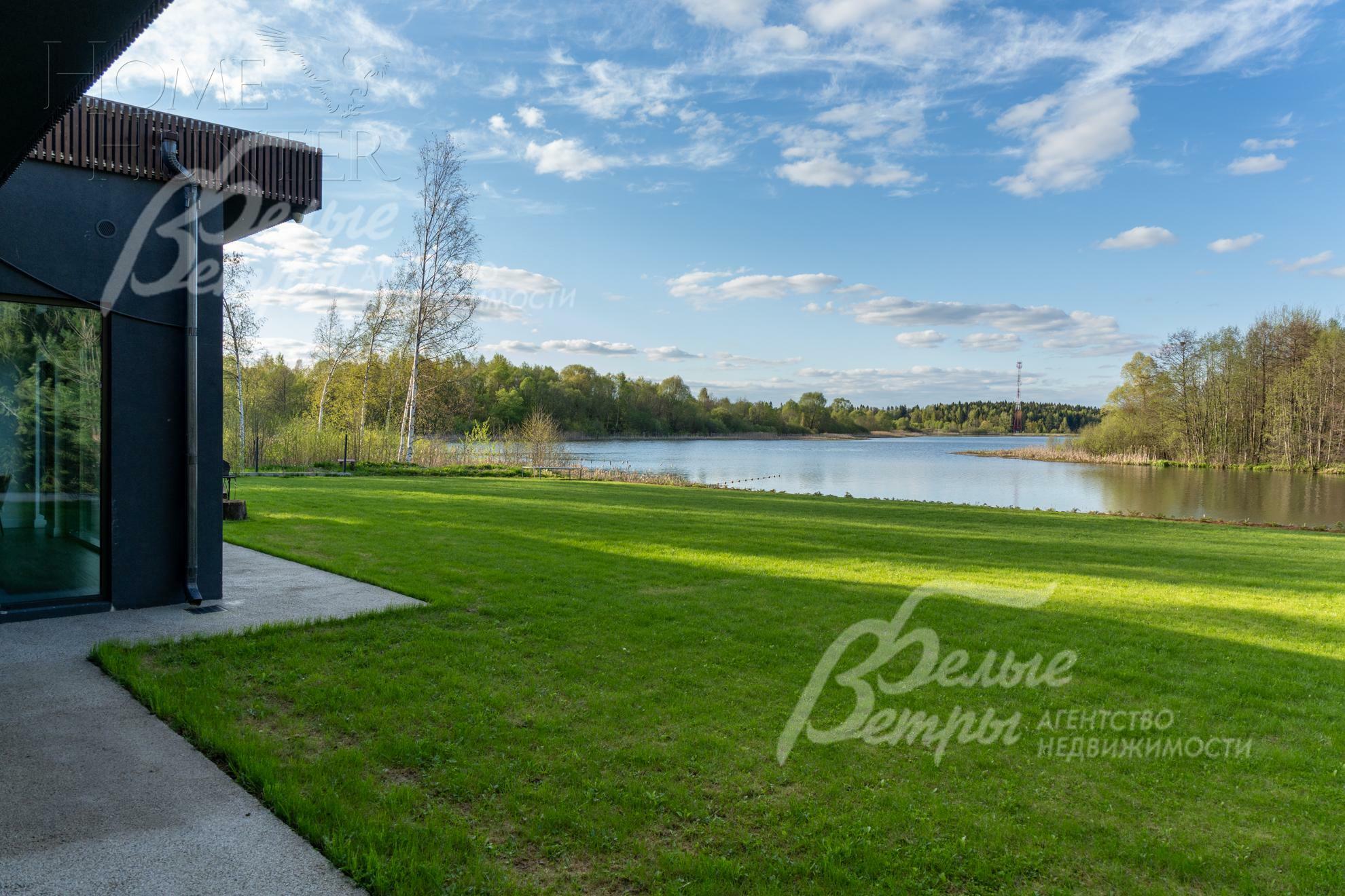 1-этажный коттедж 300 м² с отделкой