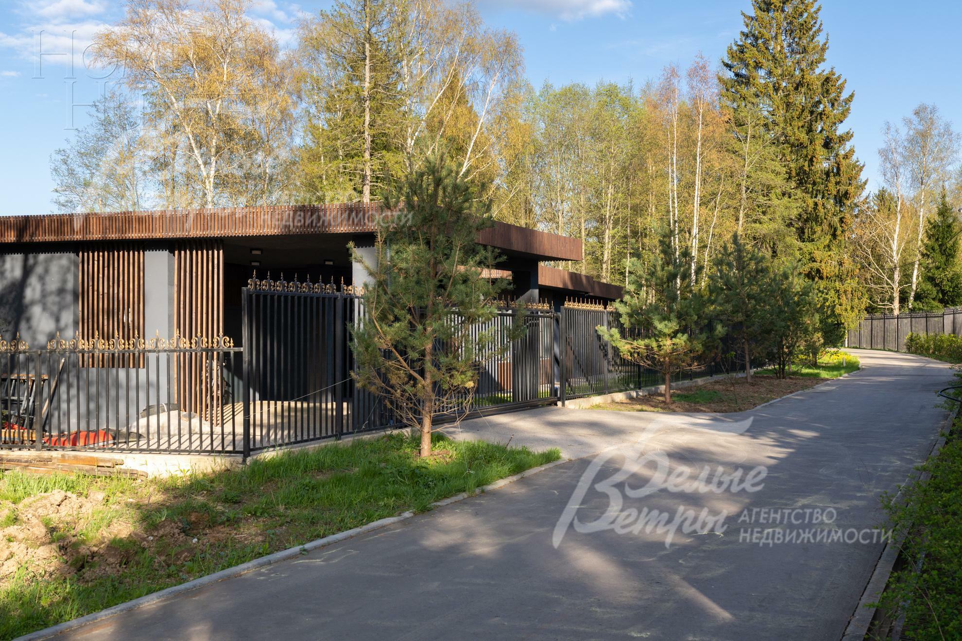 1-этажный коттедж 300 м² с отделкой