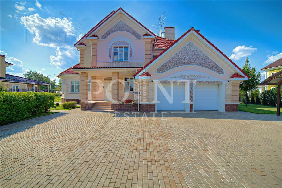 2-этажный коттедж 600 м² с отделкой