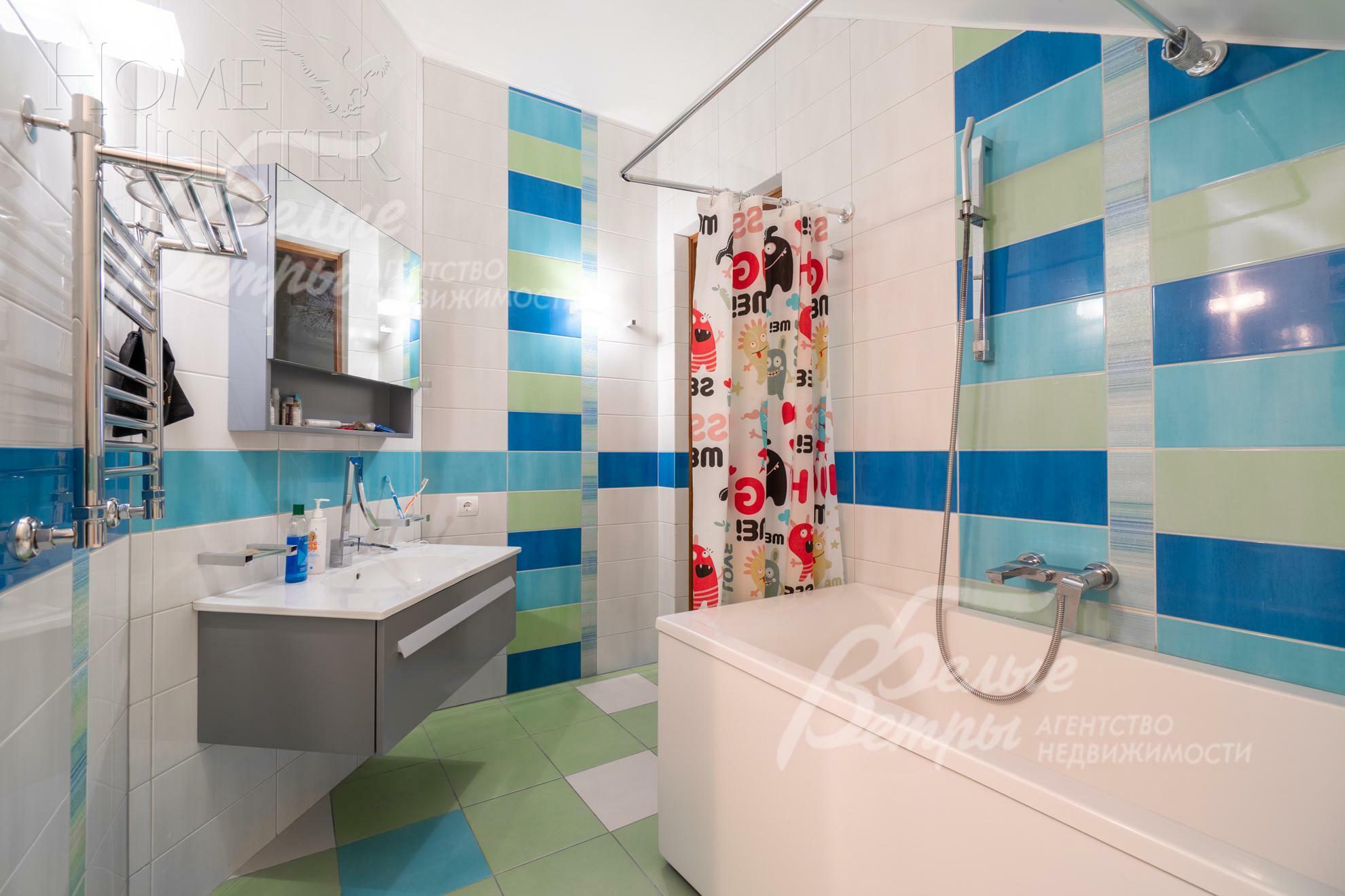 2-этажный коттедж 551.5 м² с отделкой