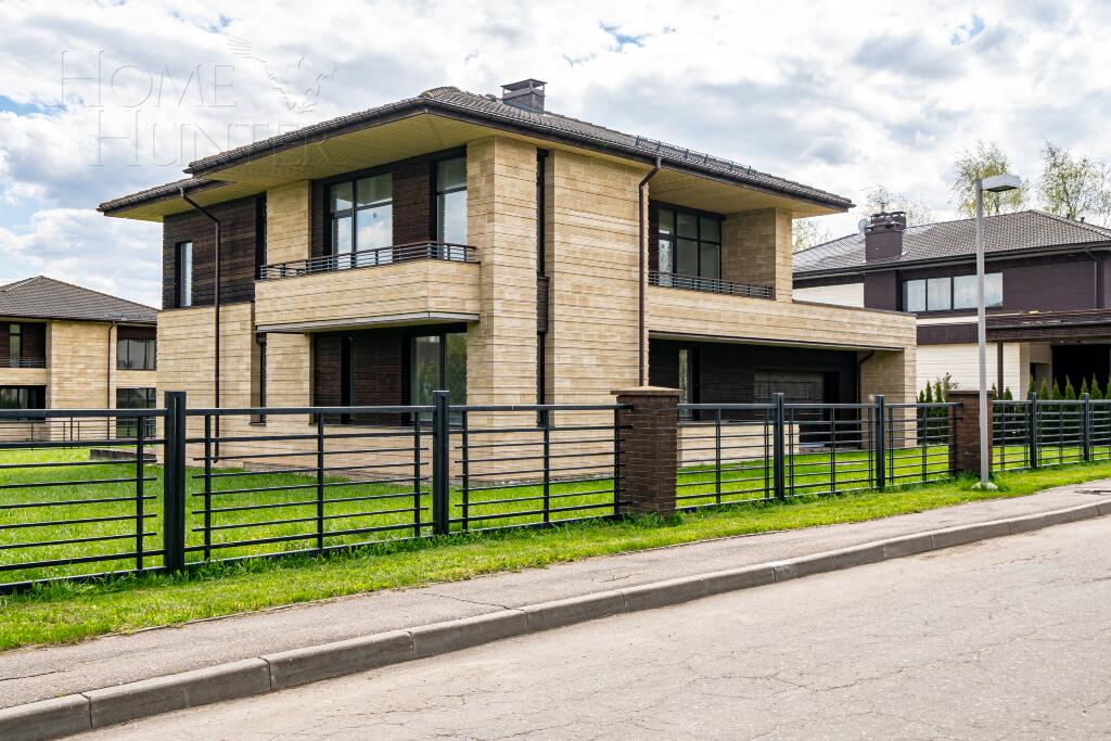 2-этажный коттедж 359 м² без отделки