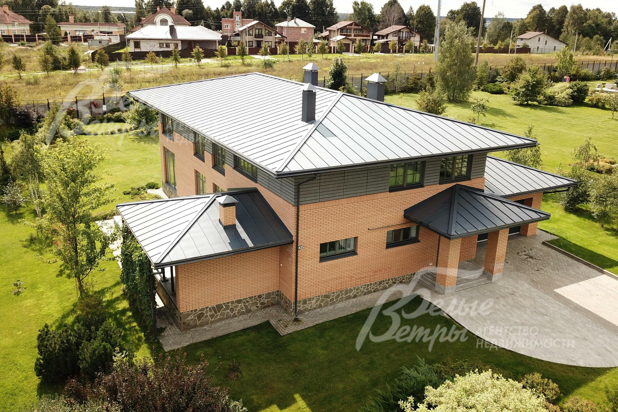 2-этажный коттедж 423 м² с отделкой