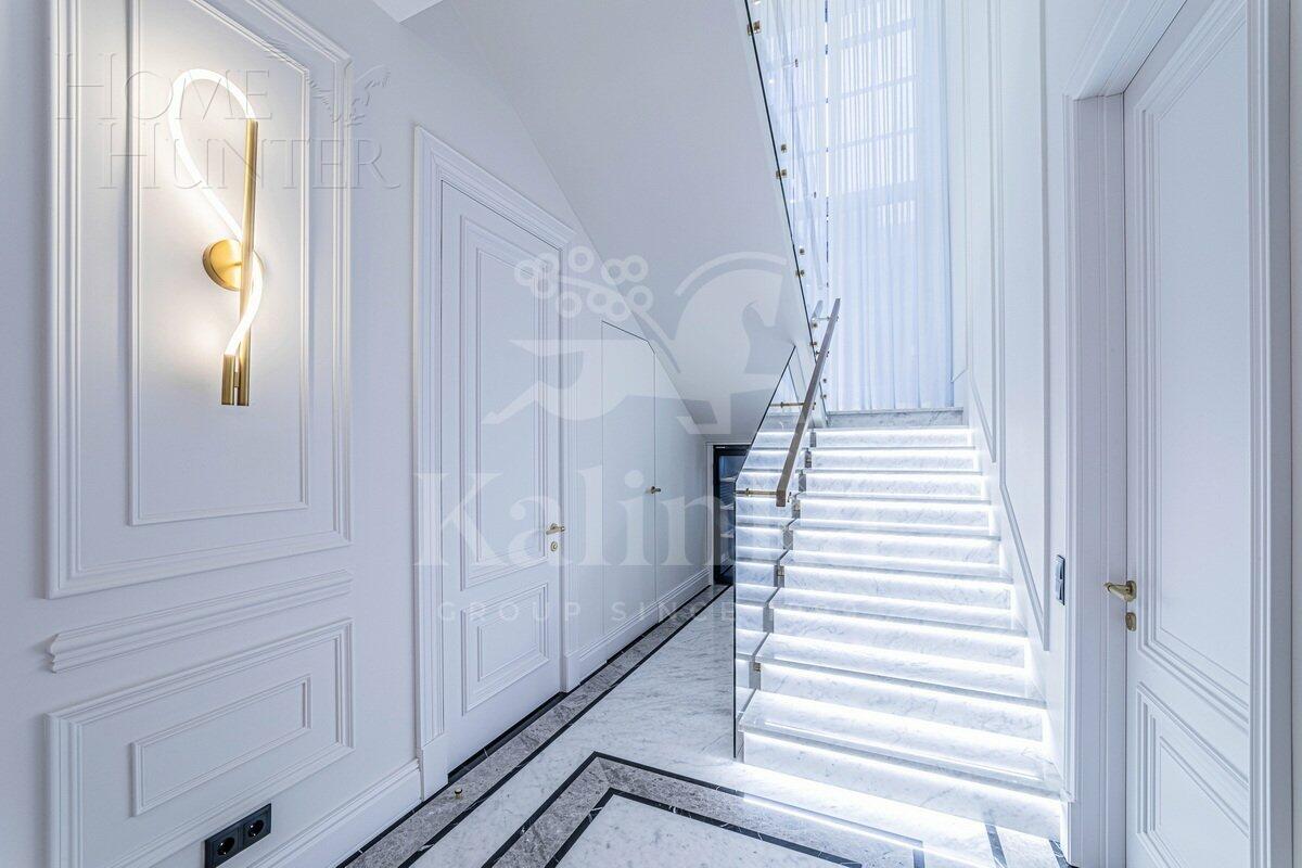 2-этажный коттедж 462 м² с отделкой