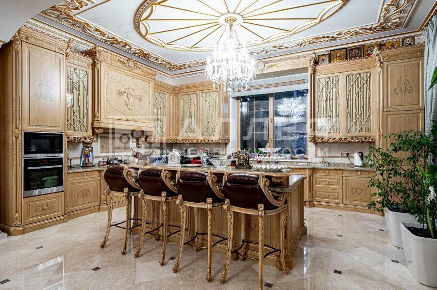 2-этажный коттедж 1 500 м² с отделкой