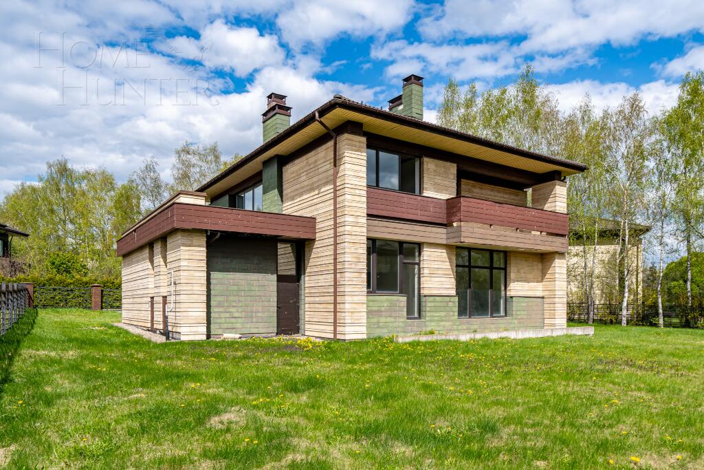 2-этажный коттедж 327 м² без отделки