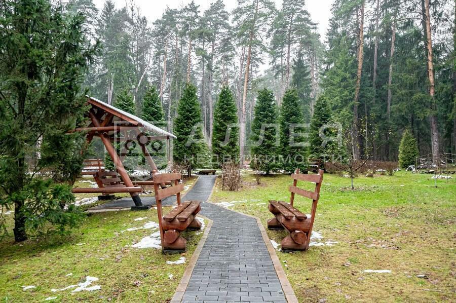 2-этажный коттедж 1 500 м² с отделкой