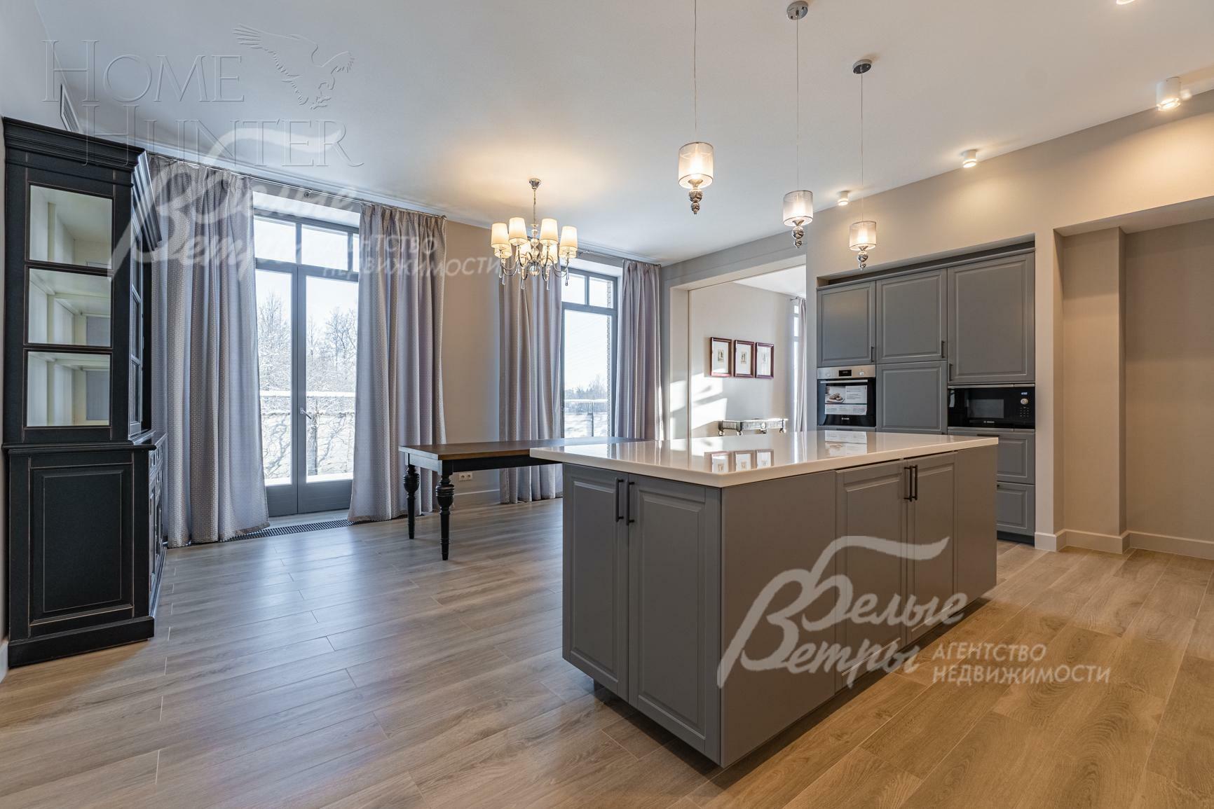 2-этажный коттедж 423 м² с отделкой