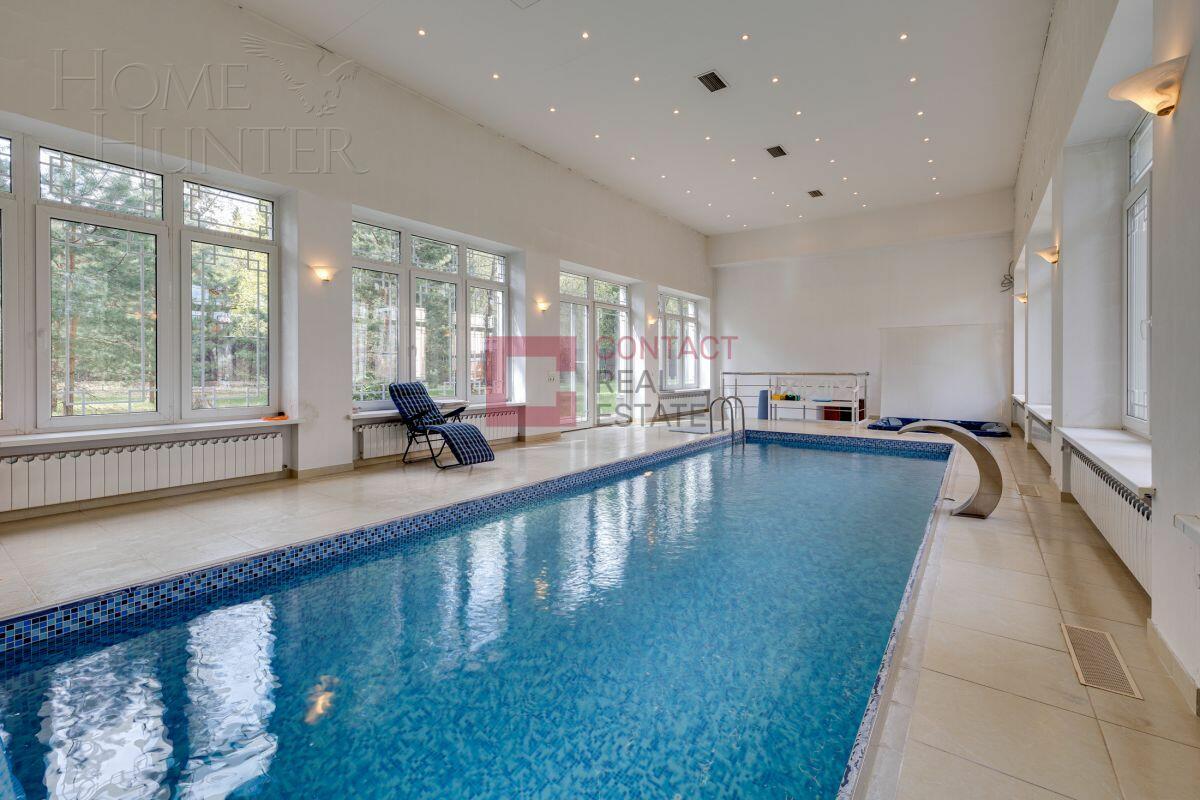 2-этажный коттедж 1 138 м² с отделкой