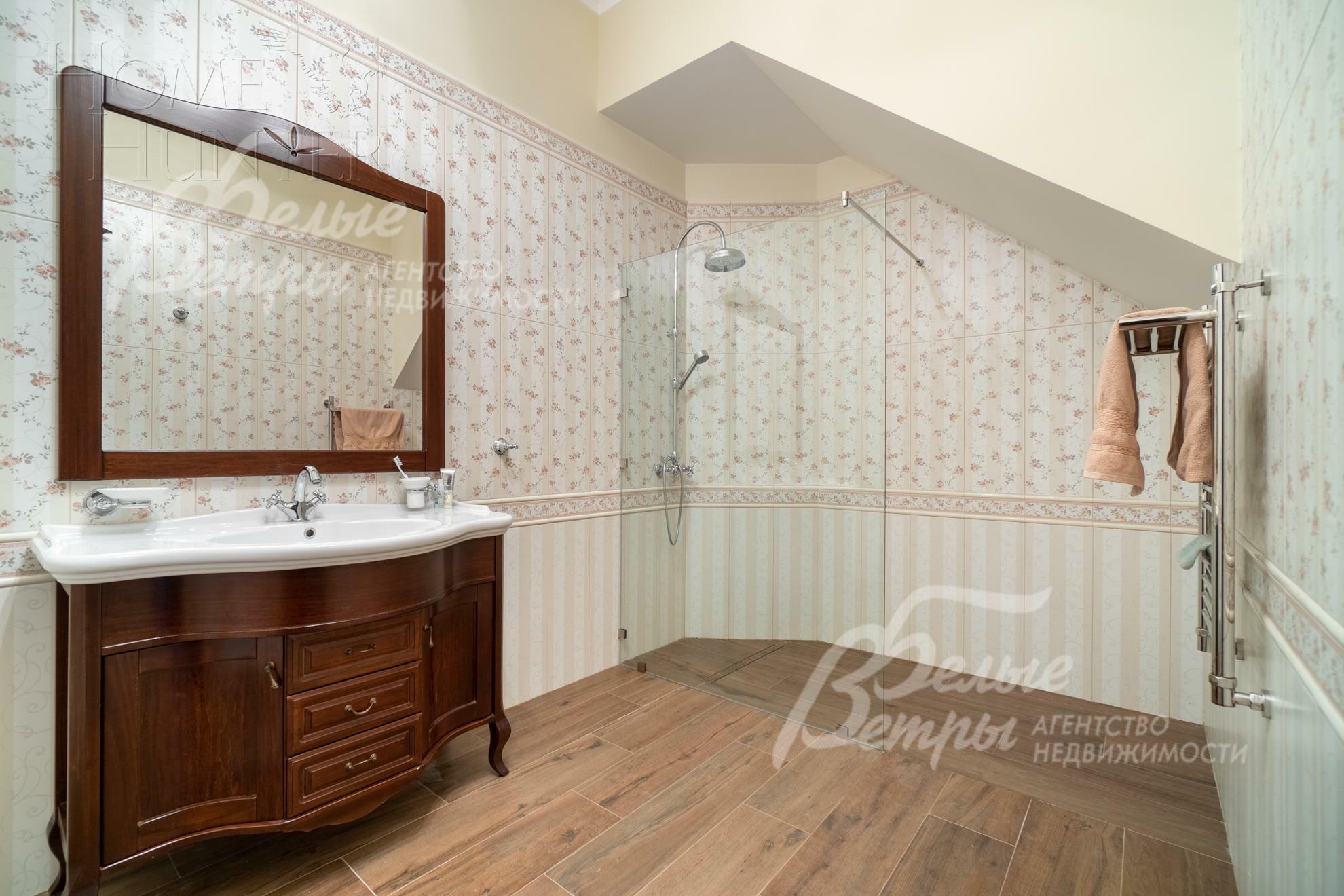 2-этажный коттедж 551.5 м² с отделкой