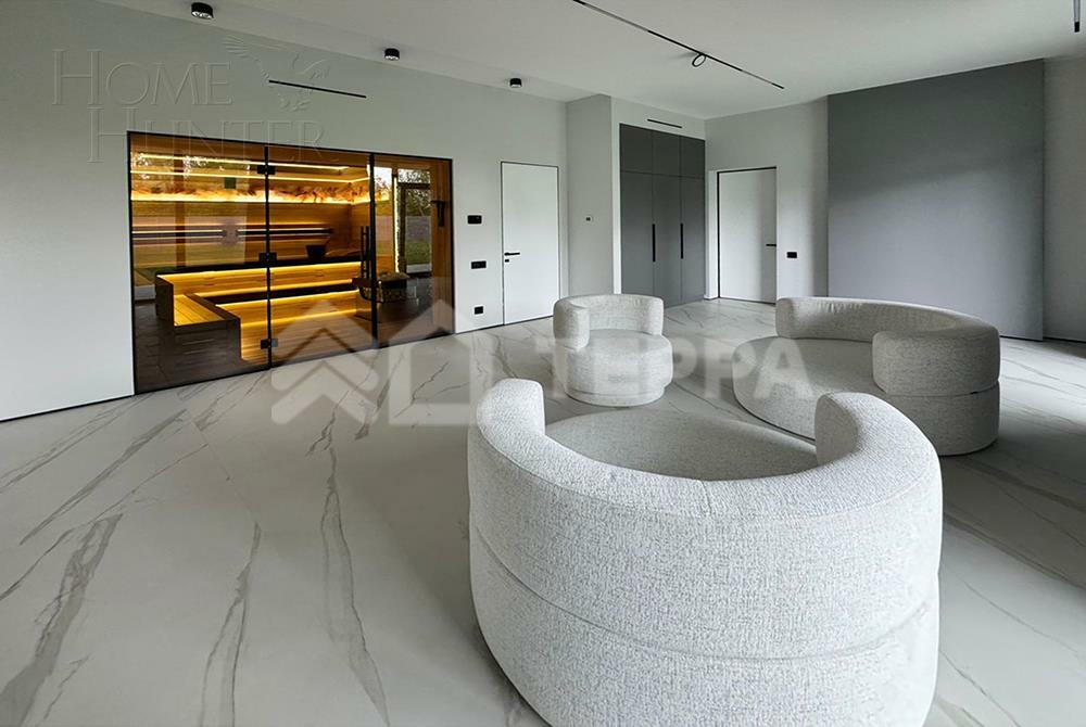 2-этажный коттедж 604 м² с отделкой