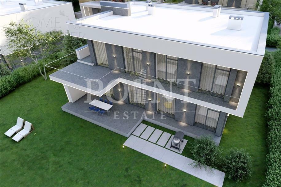 2-этажный коттедж 384 м² без отделки