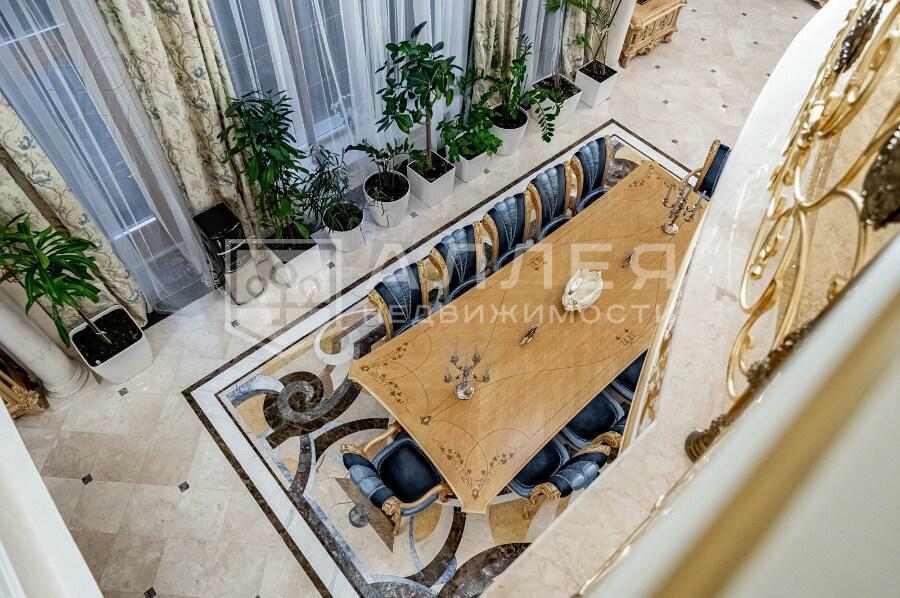 2-этажный коттедж 1 500 м² с отделкой