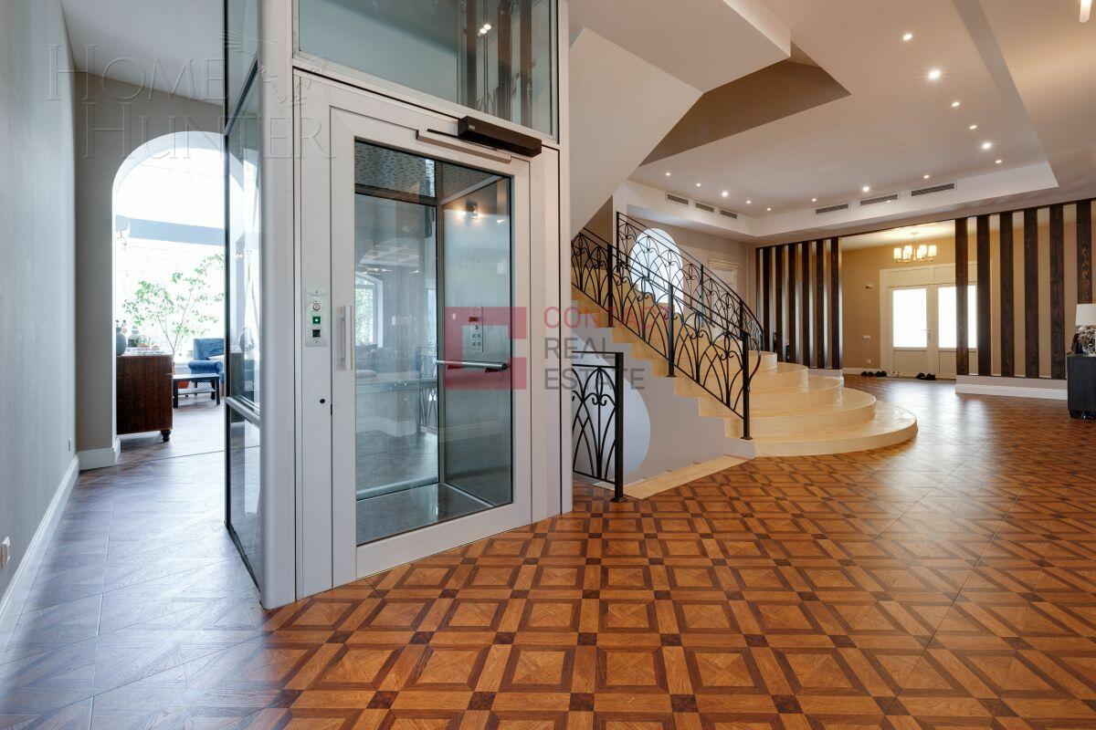 2-этажный коттедж 1 138 м² с отделкой