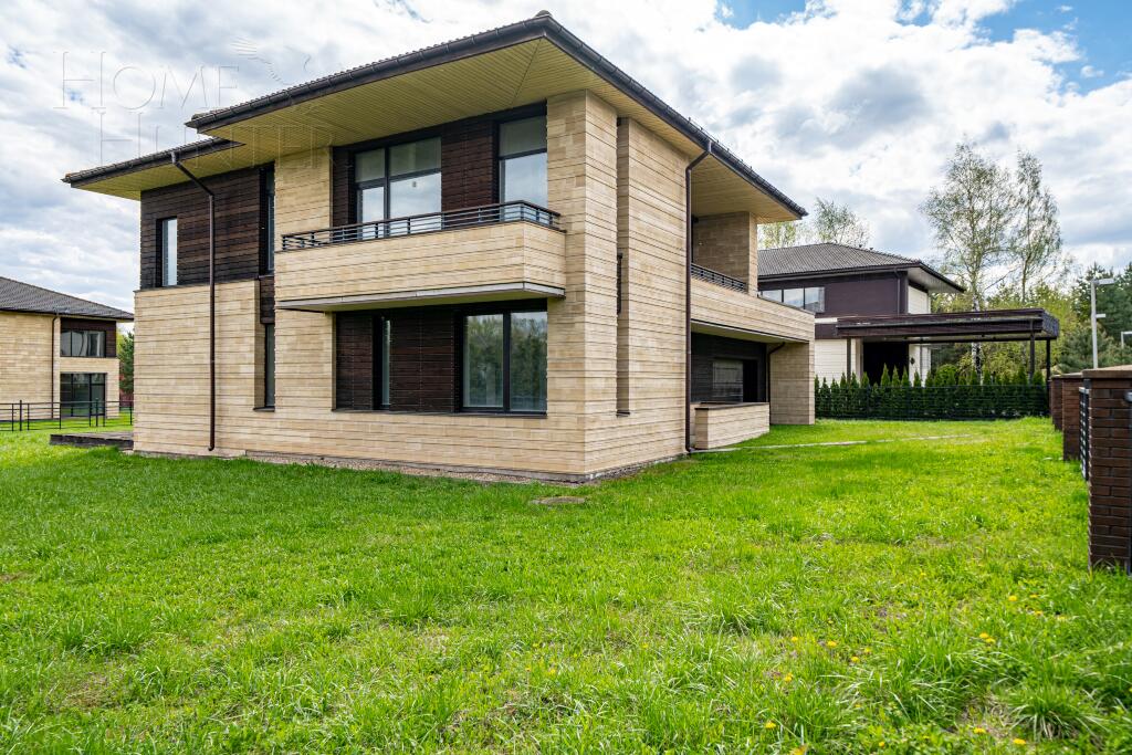 2-этажный коттедж 359 м² без отделки