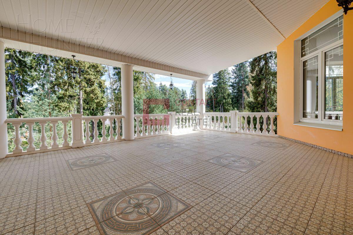 2-этажный коттедж 1 138 м² с отделкой