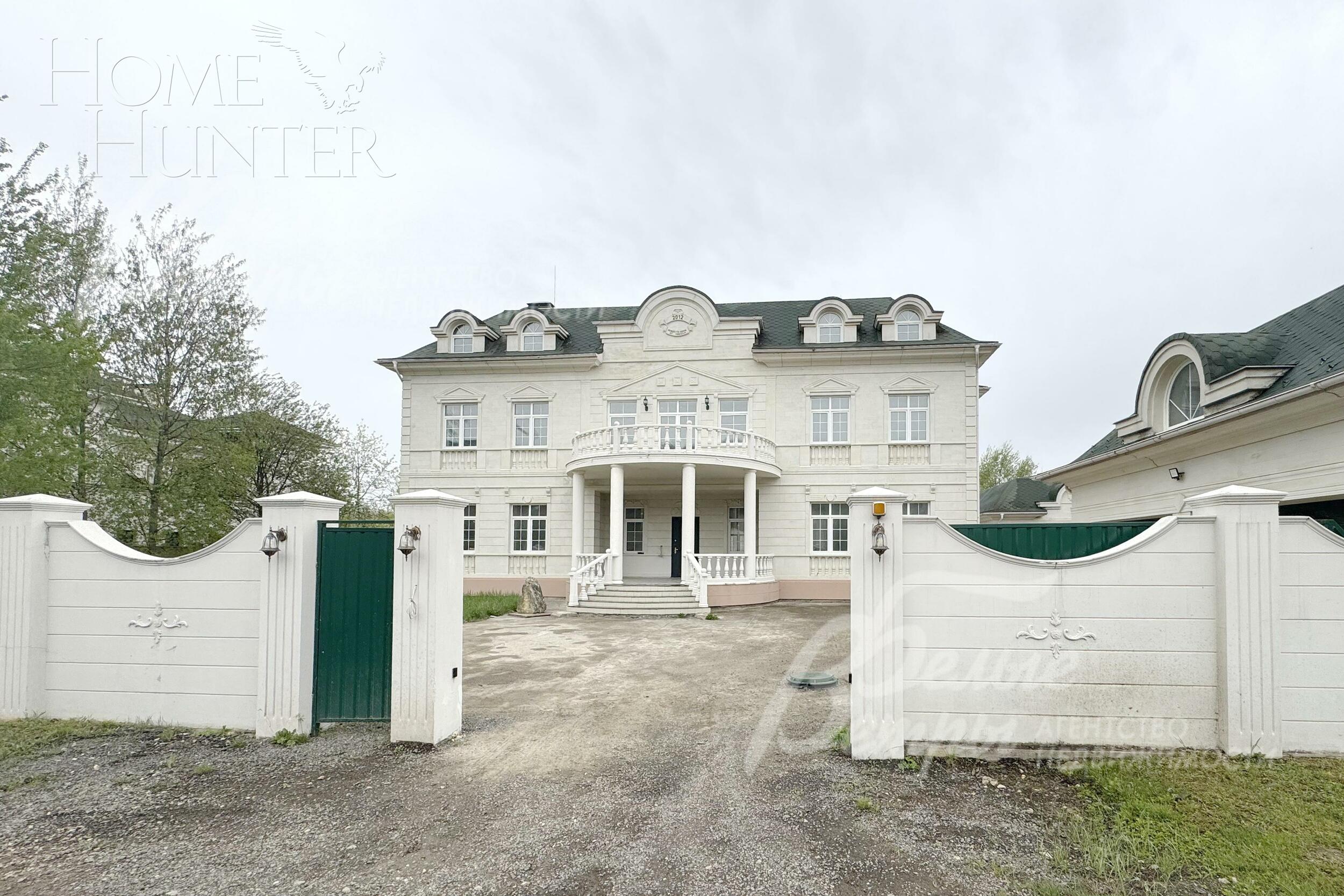 2-этажный коттедж 1 140 м² без отделки