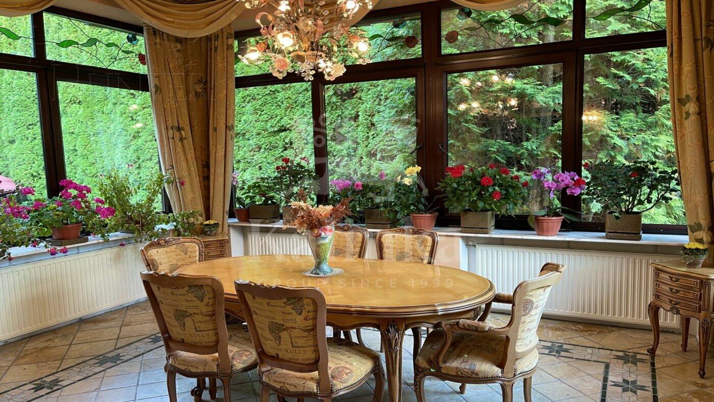 2-этажный коттедж 600.3 м² с отделкой