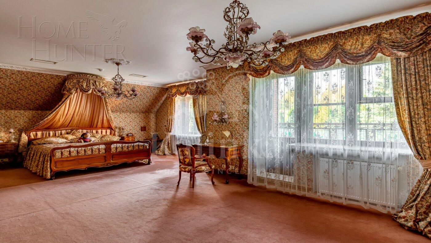 2-этажный коттедж 600.3 м² с отделкой