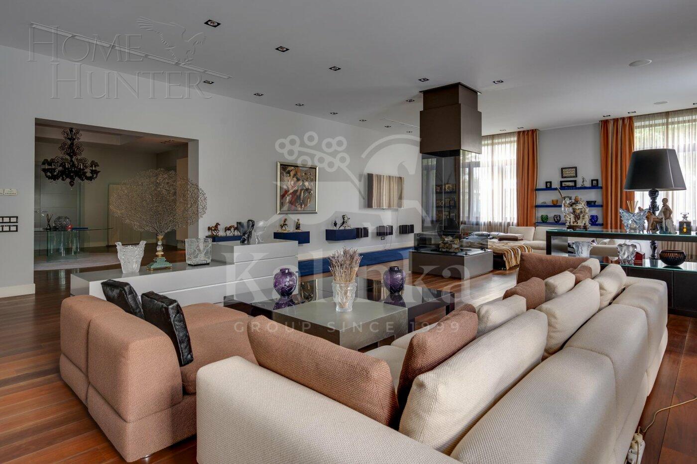 2-этажный коттедж 1 438 м² с отделкой