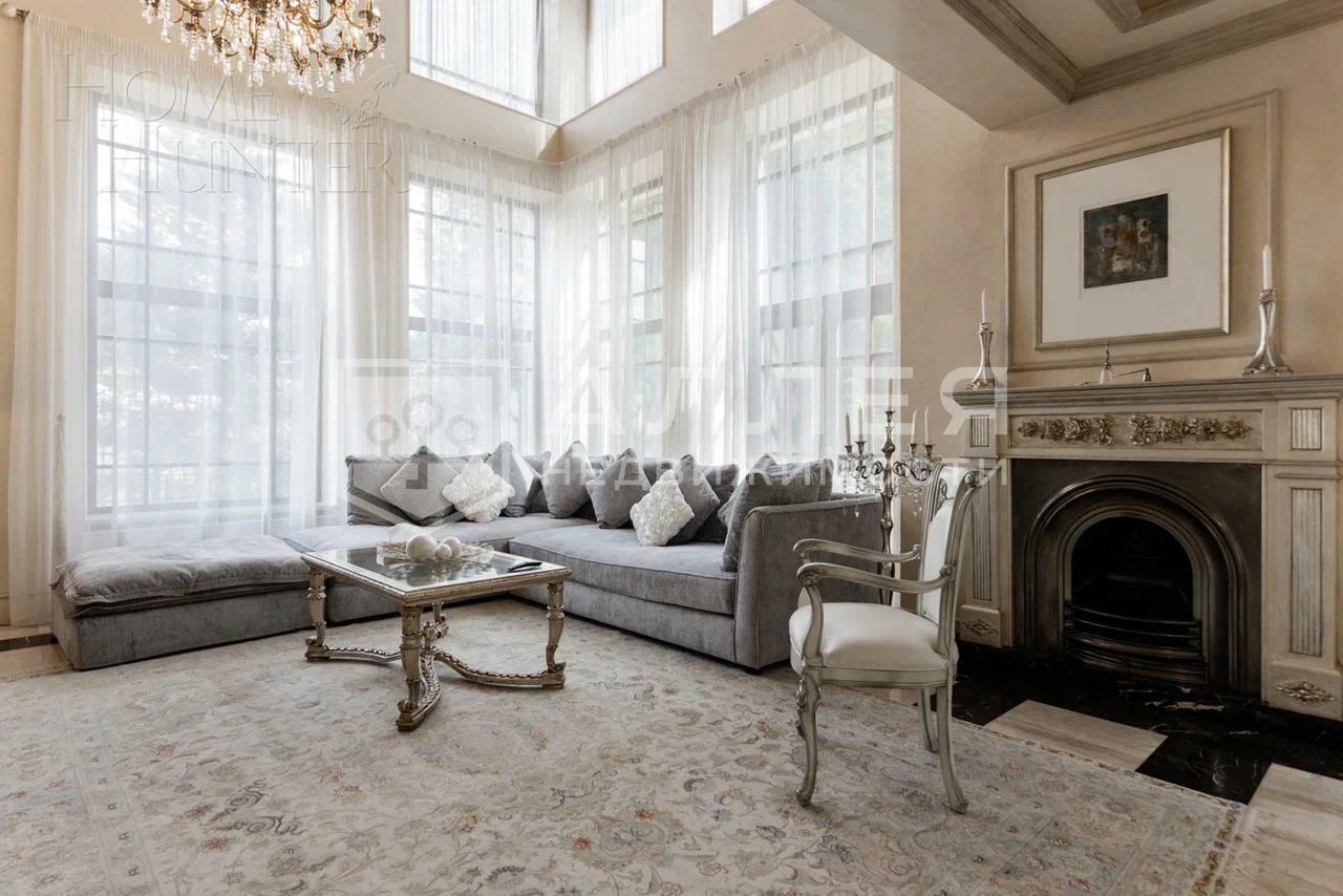 2-этажный коттедж 325 м² с отделкой