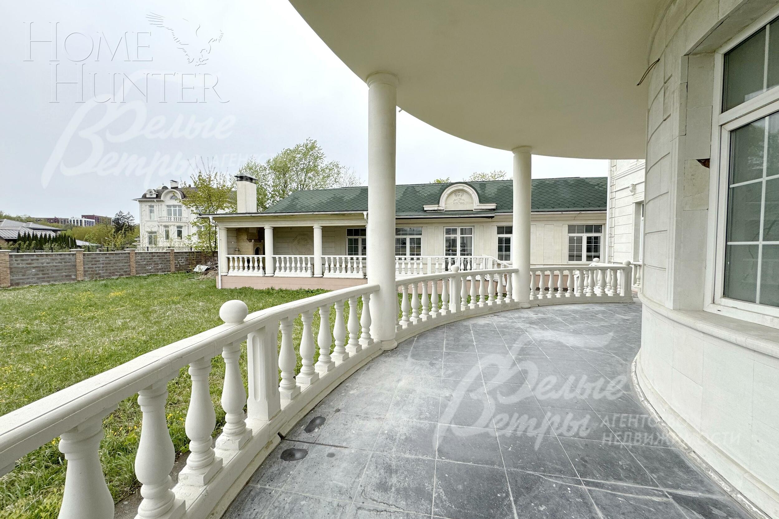 2-этажный коттедж 1 140 м² без отделки