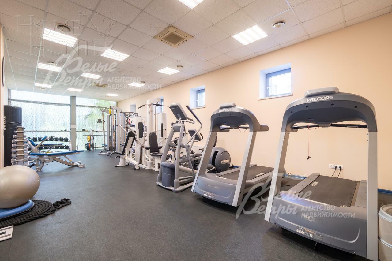 2-этажный коттедж 422.5 м² с отделкой