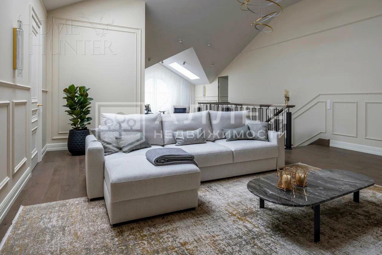 2-этажный коттедж 770 м² с отделкой