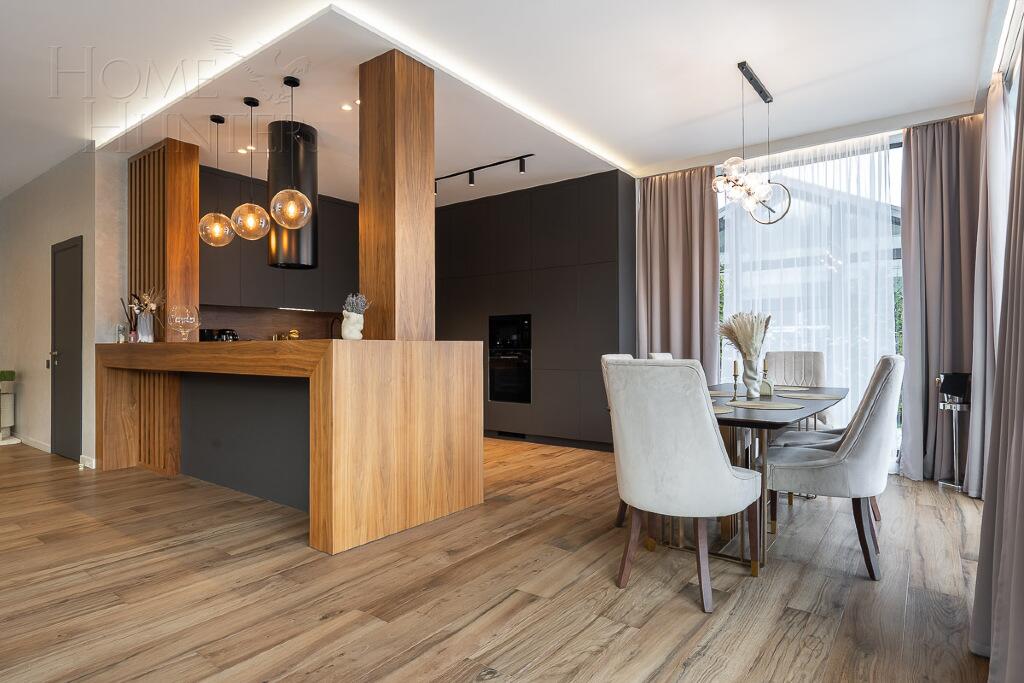 2-этажный коттедж 300 м² с отделкой