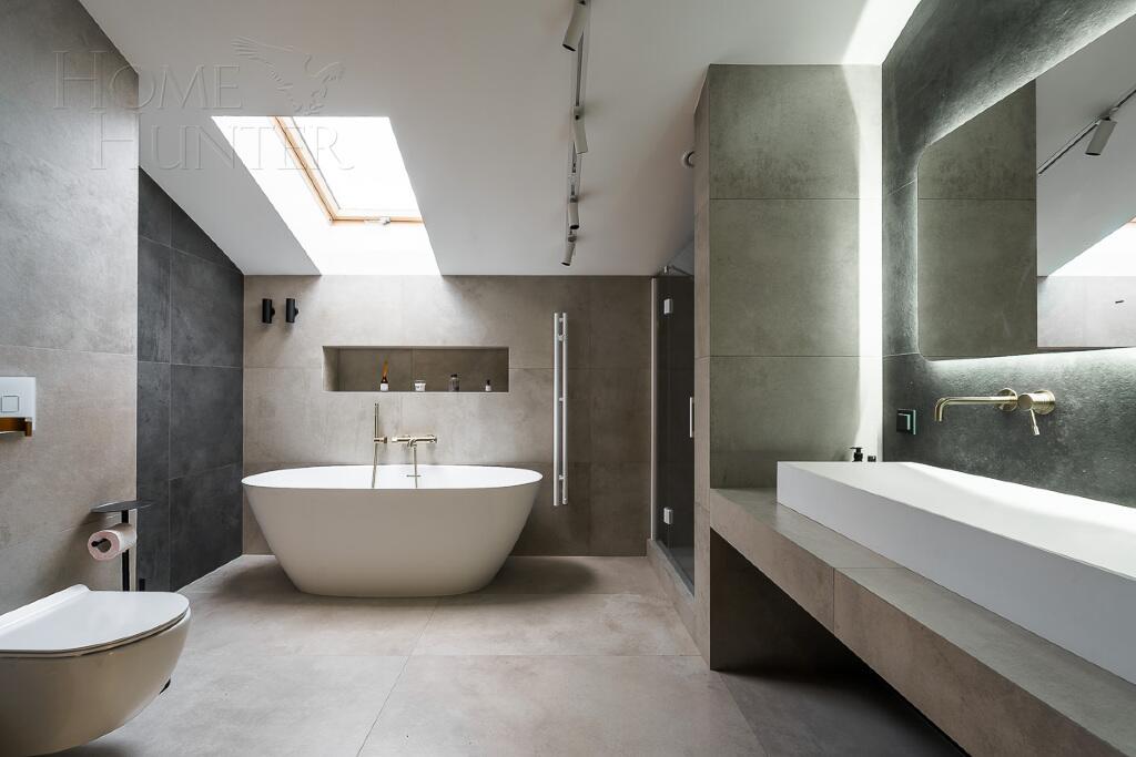 2-этажный коттедж 300 м² с отделкой