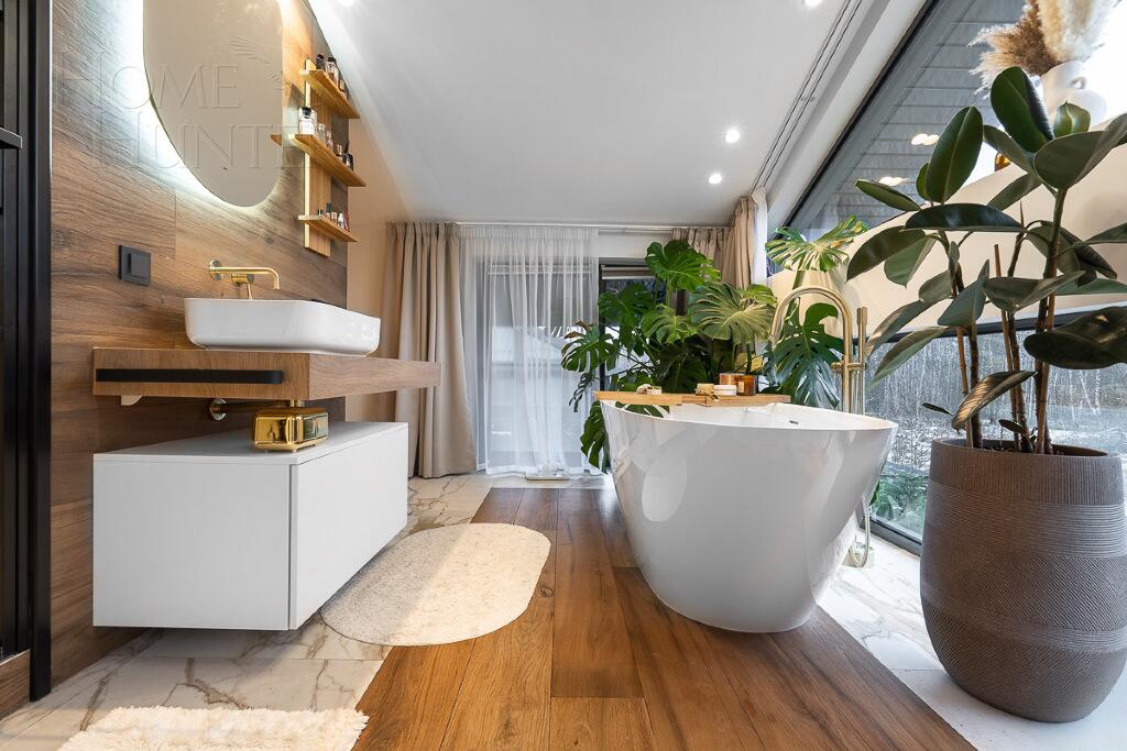 2-этажный коттедж 300 м² с отделкой