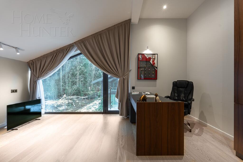 2-этажный коттедж 300 м² с отделкой