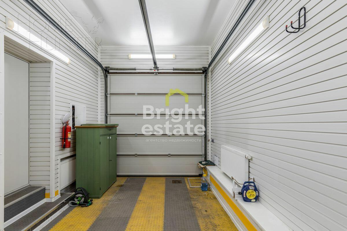 2-этажный таунхаус 240 м² с отделкой