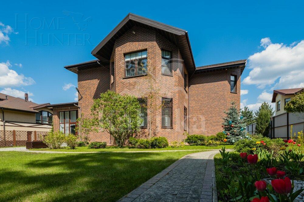 2-этажный коттедж 483.4 м² с отделкой