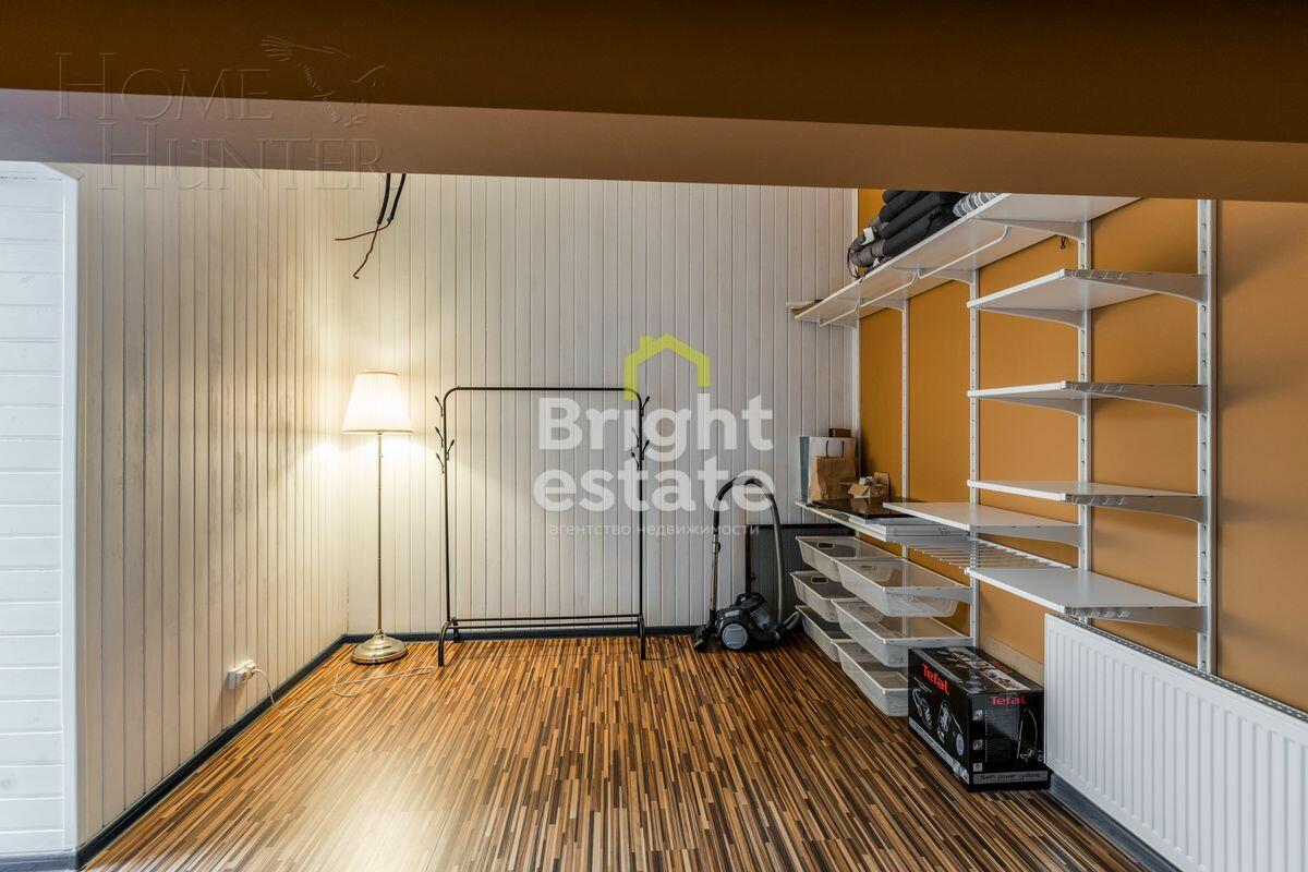 2-этажный таунхаус 240 м² с отделкой