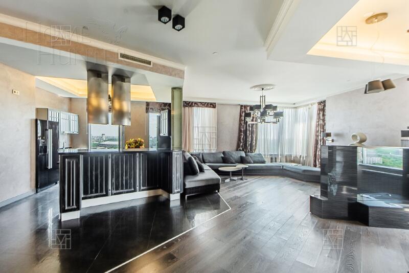 4-КОМН. КВАРТИРА С ОТДЕЛКОЙ 210.8 М² НА 21 ЭТАЖЕ