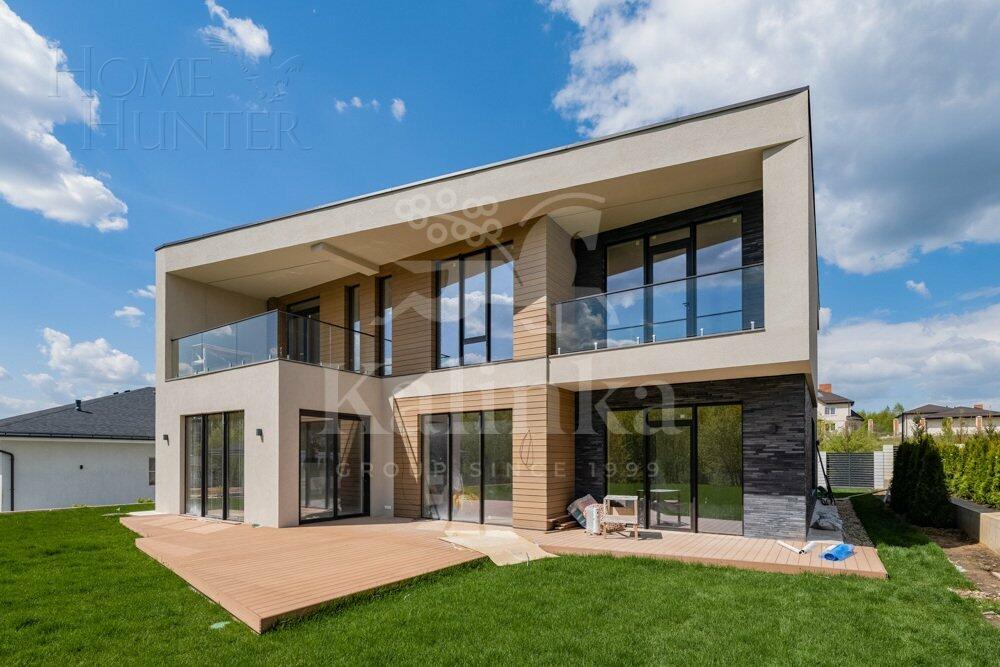 2-этажный коттедж 385 м² с отделкой