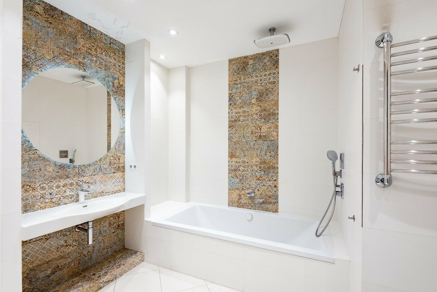 5-КОМН. КВАРТИРА С ОТДЕЛКОЙ 188.5 М² НА 2 ЭТАЖЕ