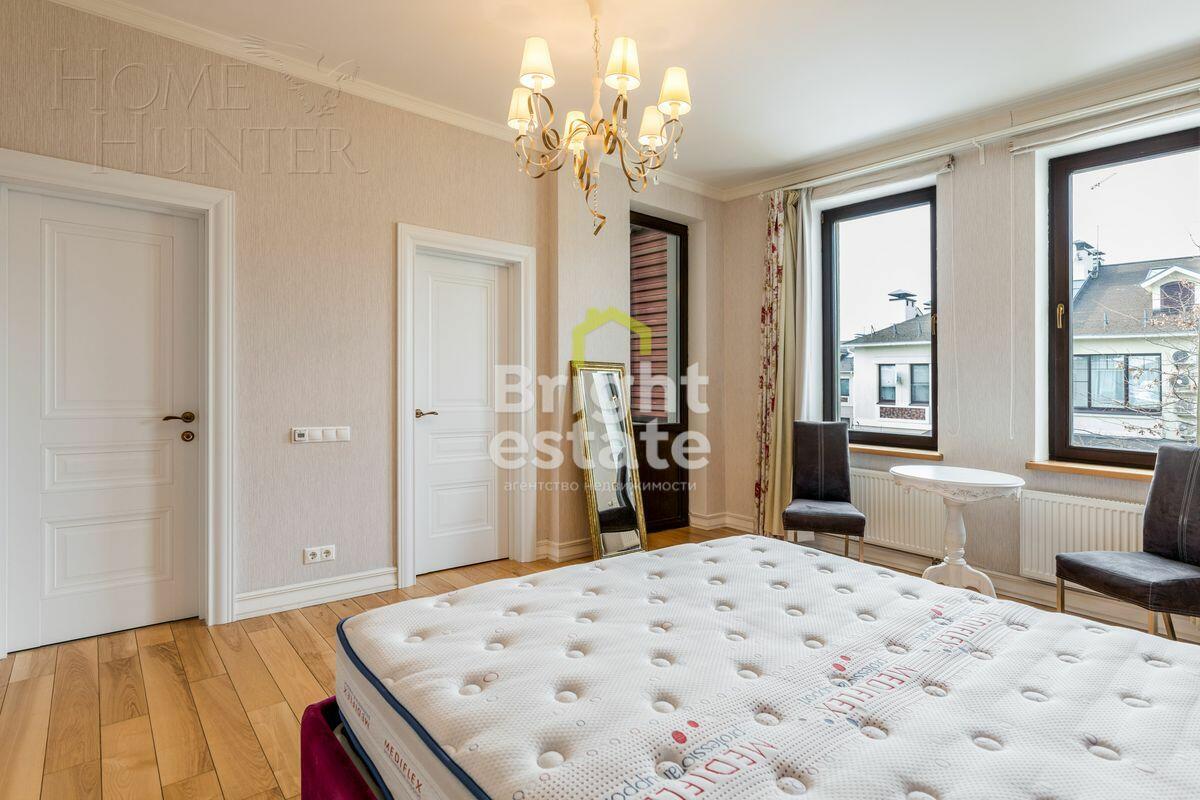 2-этажный таунхаус 240 м² с отделкой