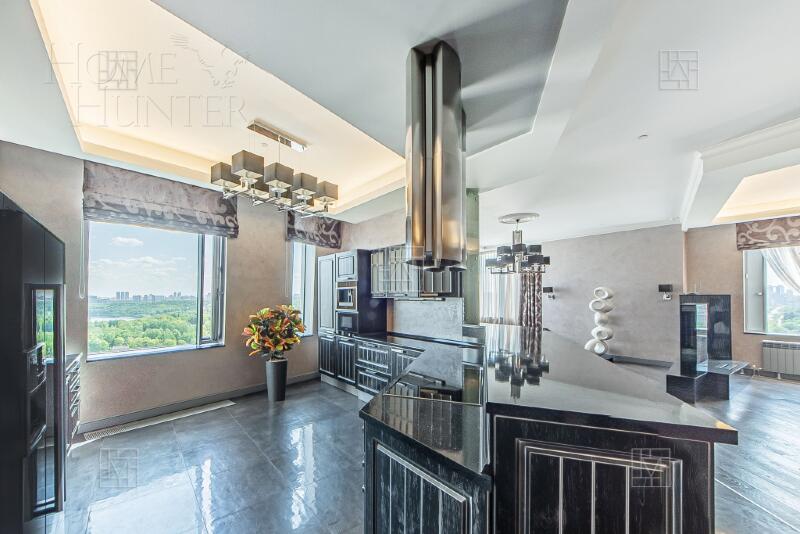 4-КОМН. КВАРТИРА С ОТДЕЛКОЙ 210.8 М² НА 21 ЭТАЖЕ